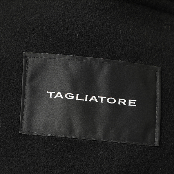 新品✨タリアトーレ　ウール100％ベルテッドハーフコート　ブランドロゴボタン　黒 TAGLIATORE（タリアトーレ）MONTECARLOモンテカルロ ウール
